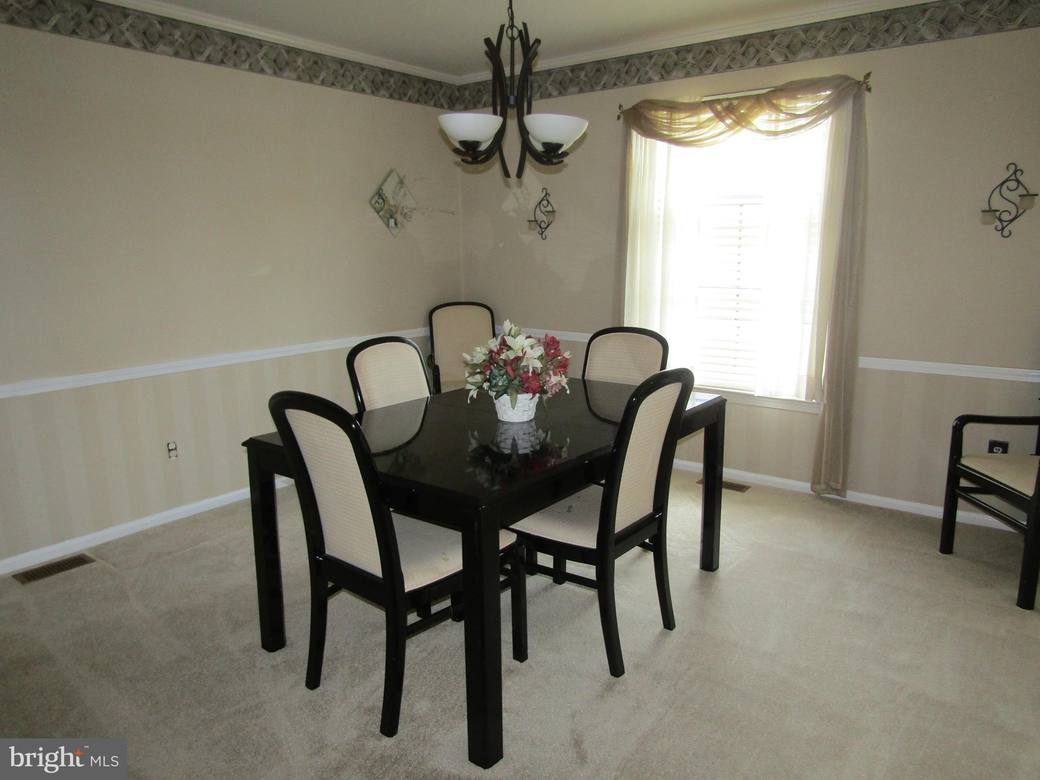 6 Evans Road Marlton, NJ 08053 - Photo 3 of 11 Dining room
