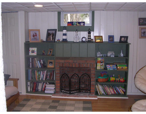 18 Beverly Road Grafton, MA 01536 - Photo 11 of 21 Gallery Image 11