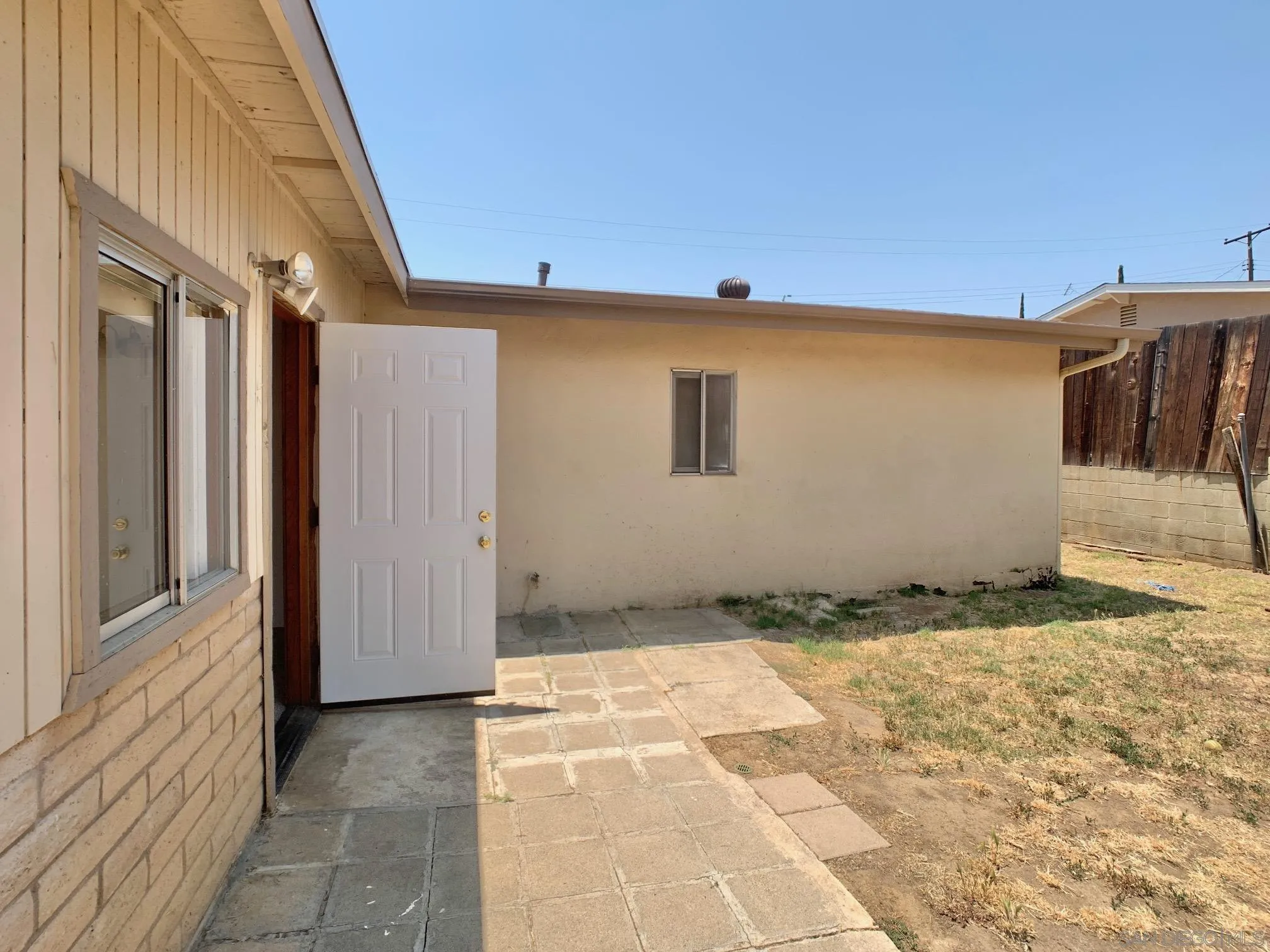 9025 Bubbling Wells Road Lakeside, CA 92040 - Photo 23 of 24 Gallery Image 23