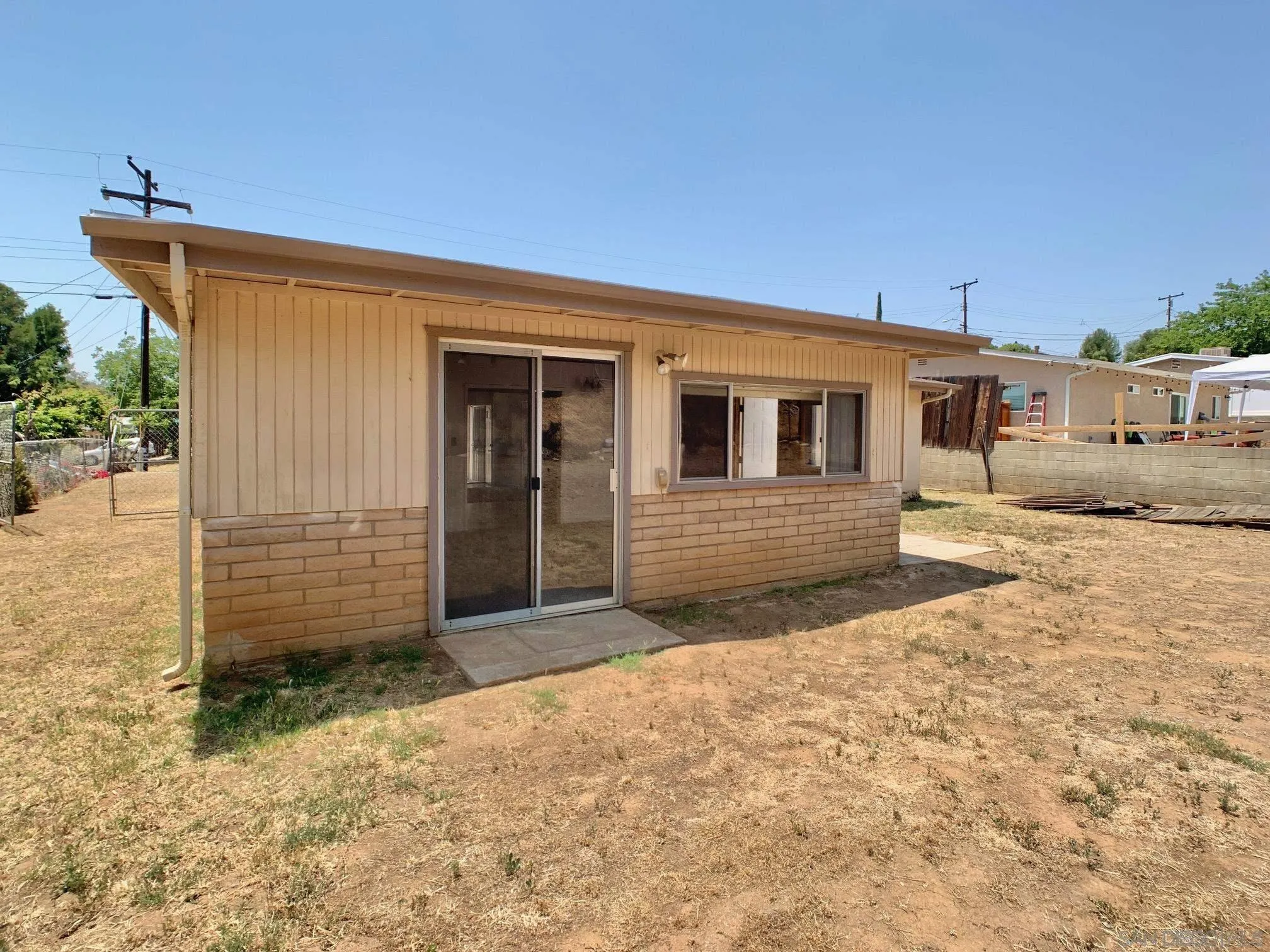 9025 Bubbling Wells Road Lakeside, CA 92040 - Photo 4 of 24 Gallery Image 4
