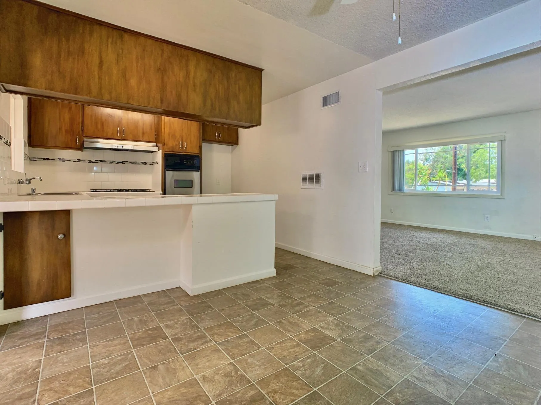 9025 Bubbling Wells Road Lakeside, CA 92040 - Photo 9 of 24 Gallery Image 9