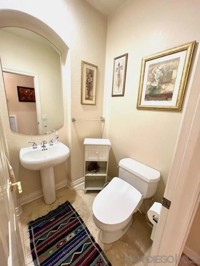 11704 Eastfield Road Poway, CA 92064 - Photo 7 of 37