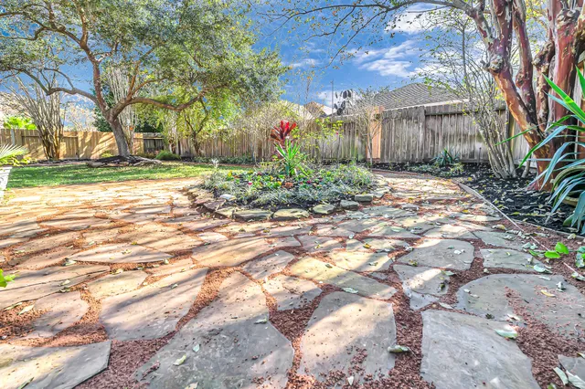 $3,350 | 23207 Willow Pond Place, Katy, TX 77494