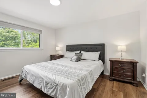 $819,000 | 15004 DuFief Drive, Gaithersburg, MD 20878