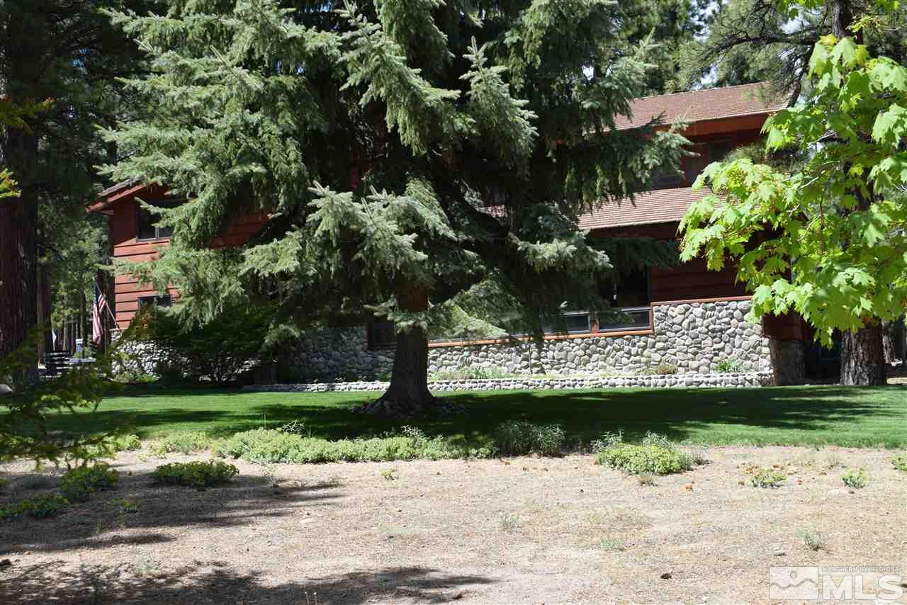 555 Yellow Pine Road Reno, NV 89511 - Photo 4 of 40 Photo 4