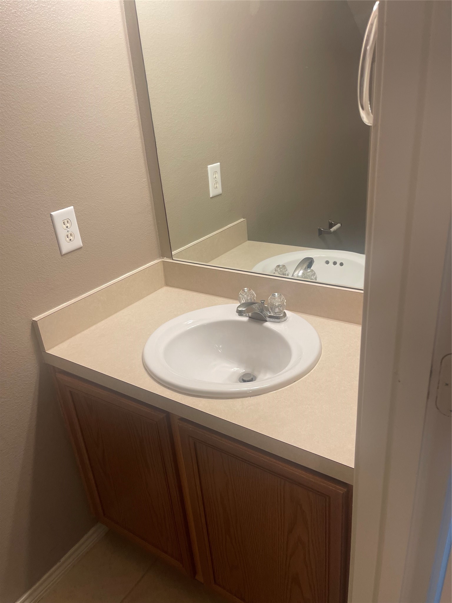 2215 Walnut Fair Lane Spring, TX 77373 - Photo 5 of 13 1/2 bath