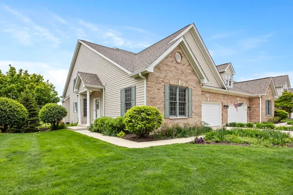$655,000 | 1N165 Mission Court, Winfield, IL 60190