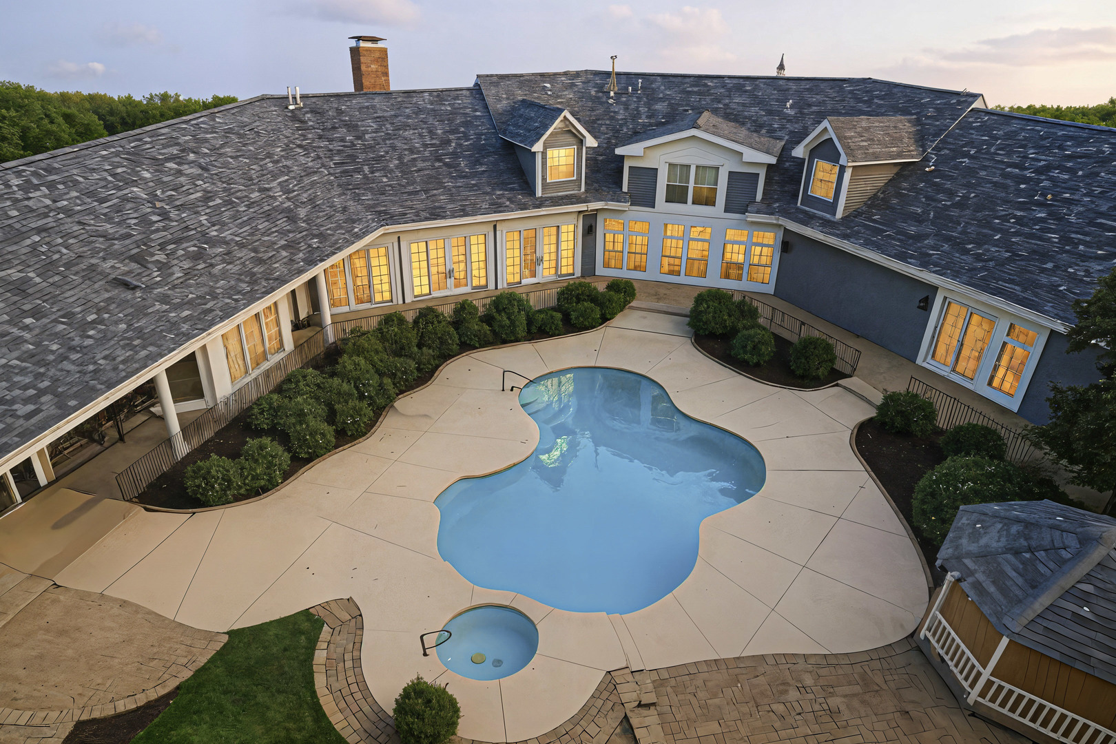 10731 Somonauk Road Hinckley, IL 60520 - Photo 6 of 48 a view of balcony with two chairs and a table