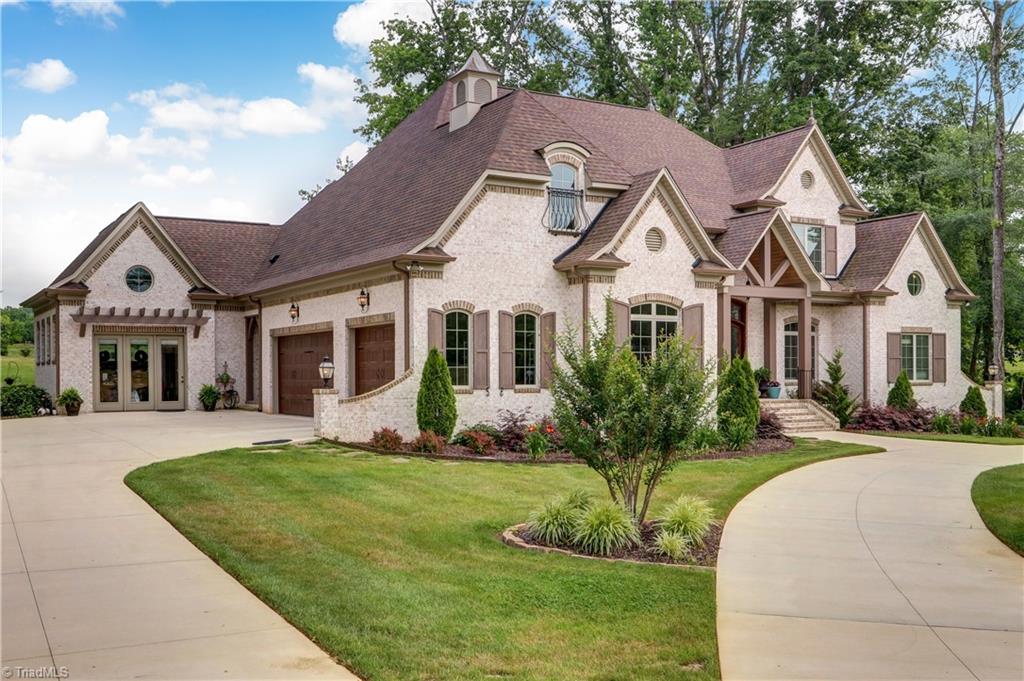 6847 Shields Drive Oak Ridge, NC 27310 - Photo 9 of 49