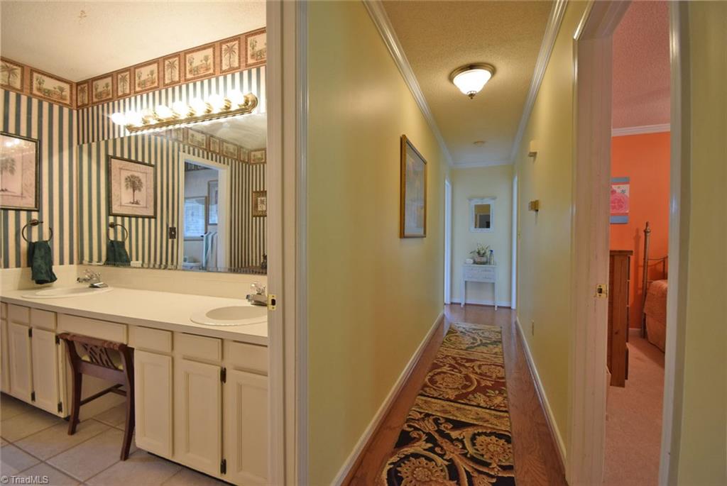 6991 Bridgewood Road Clemmons, NC 27012 - Photo 23 of 30 Gallery Image 23