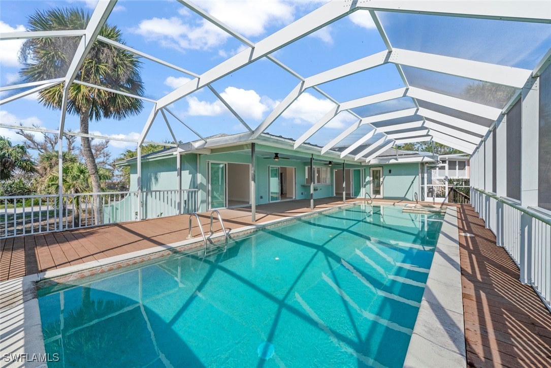 3314 St Kilda Road Sanibel, FL 33957 - Photo 3 of 38 Gallery Image 3