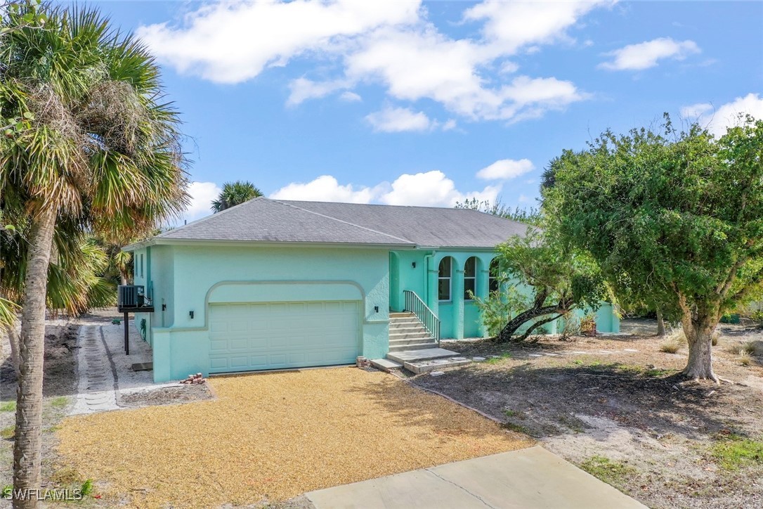 3314 St Kilda Road Sanibel, FL 33957 - Photo 6 of 38 Gallery Image 6
