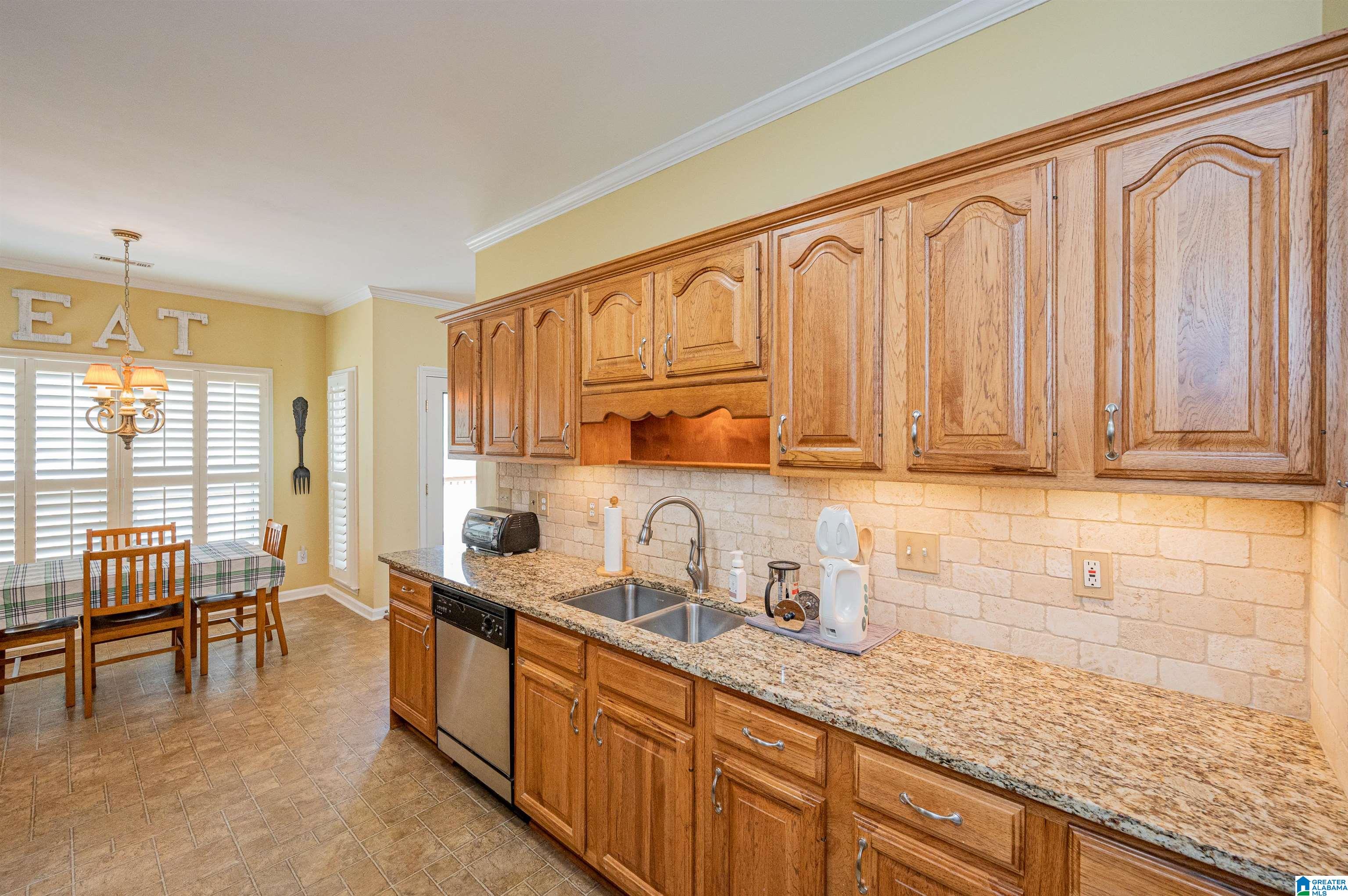 308 Wynlake Circle Alabaster, AL 35007 - Photo 16 of 44