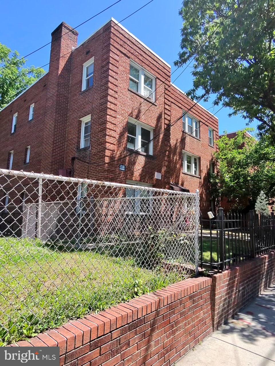 356 Raleigh Street Southeast Washington, DC 20032 - Photo 5 of 24