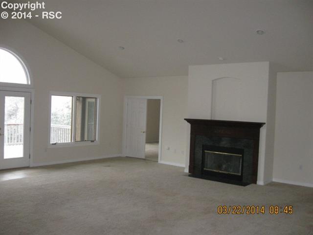 10975 Thomas Road Colorado Springs, CO 80908 - Photo 5 of 12