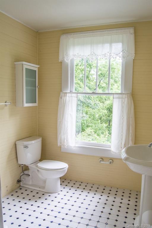 108 River Edge Road Lake Lure, NC 28746 - Photo 24 of 35 Gallery Image 24