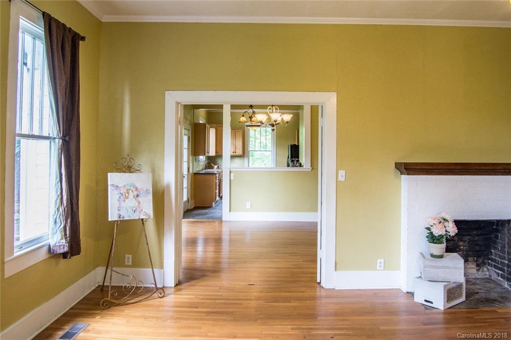 108 River Edge Road Lake Lure, NC 28746 - Photo 5 of 35 Gallery Image 5