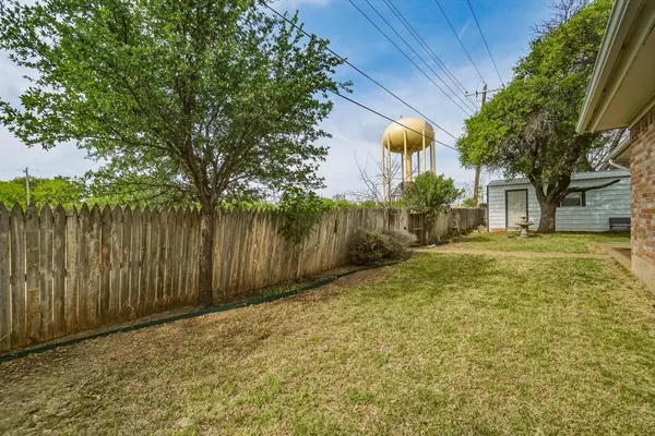 $280,000 | 2965 Arrowhead Drive, Abilene, TX 79606