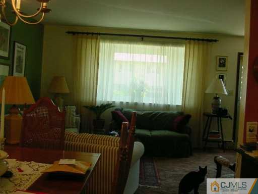 14 Baldwin Road Edison, NJ 08817 - Photo 4 of 7
