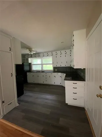 $190,000 | 4806 Cleveland Avenue, Kansas City, KS 66104