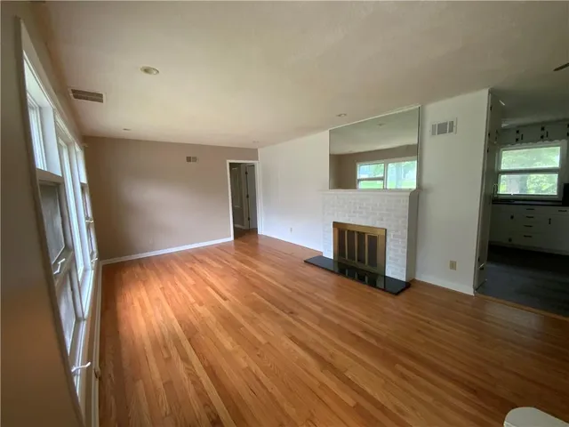 $190,000 | 4806 Cleveland Avenue, Kansas City, KS 66104