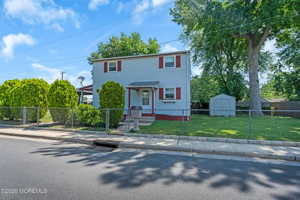 $425,000 | 704 Monmouth Parkway, North Middletown, NJ 07748
