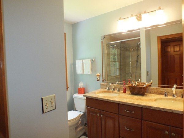 71 Stonehill Road East Longmeadow, MA 01028 - Photo 16 of 30 Gallery Image 16