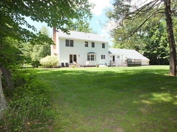 71 Stonehill Road East Longmeadow, MA 01028 - Photo 28 of 30 Gallery Image 28
