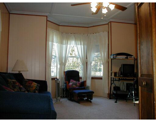 191 Allen Street Athol, MA 01331 - Photo 2 of 8 Gallery Image 2