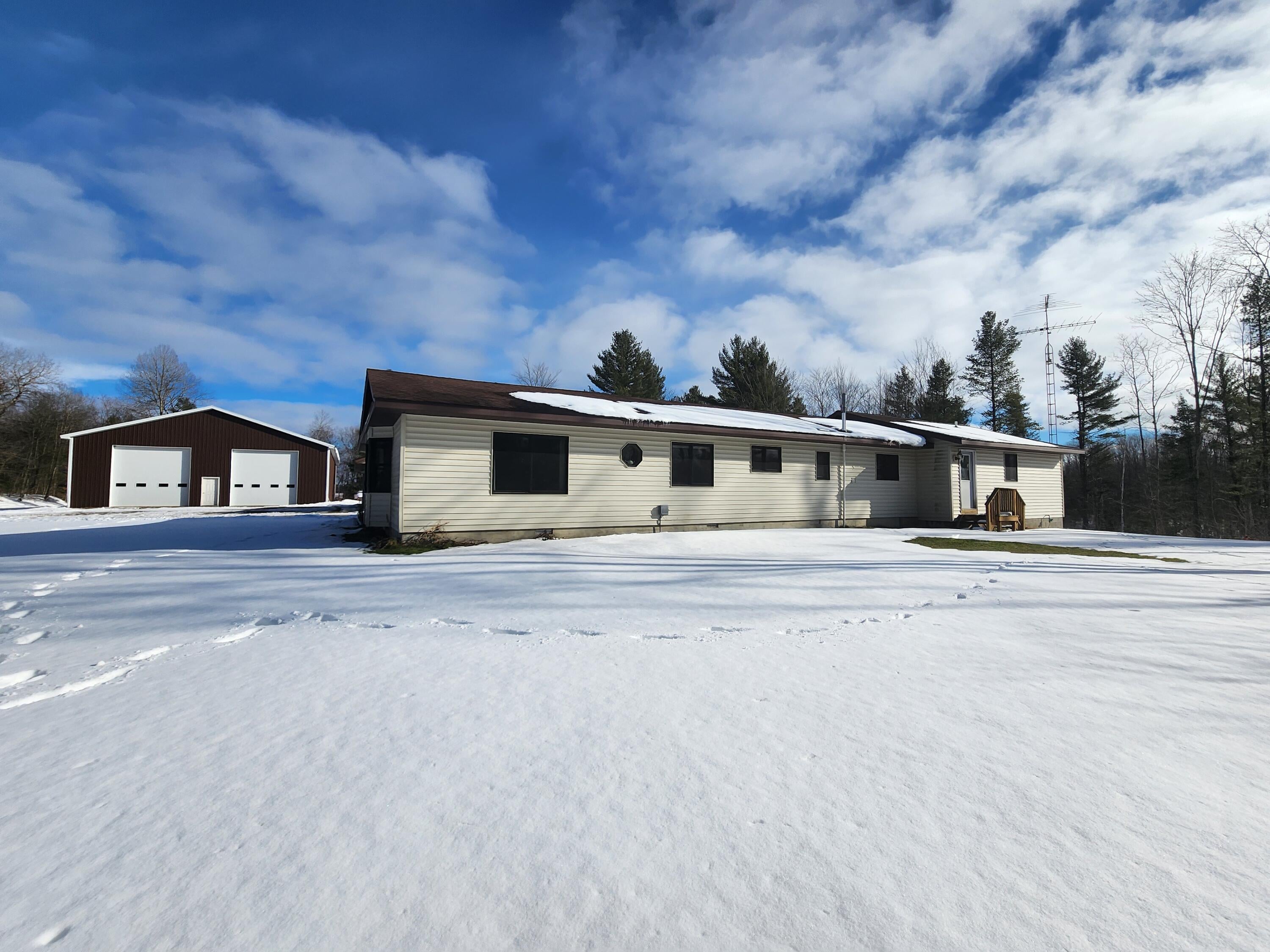 2350 East Kneeland Road Fairview, MI 48621 - Photo 106 of 118 Gallery Image 106