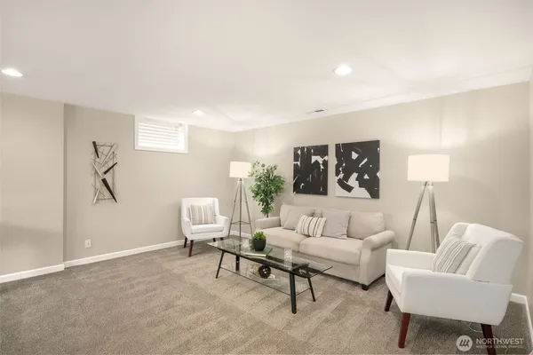 $1,448,000 | 334 157th Avenue Northeast, Bellevue, WA 98008