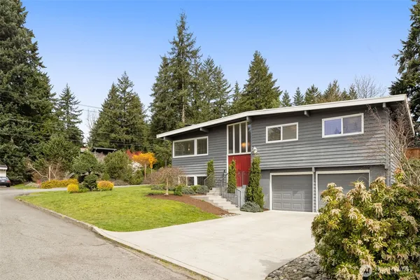 $1,448,000 | 334 157th Avenue Northeast, Bellevue, WA 98008