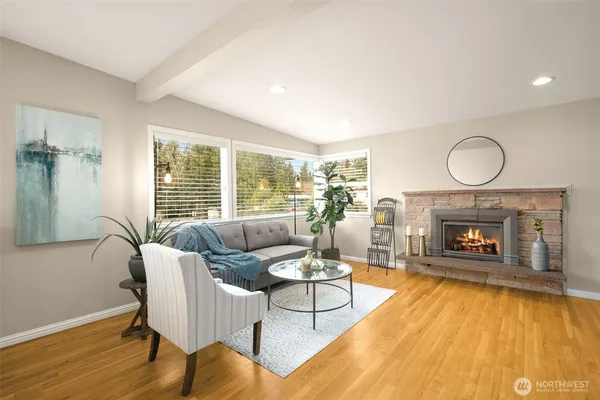 $1,448,000 | 334 157th Avenue Northeast, Bellevue, WA 98008