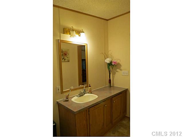 1554 Branch Road York, SC 29745 - Photo 11 of 16 Gallery Image 11