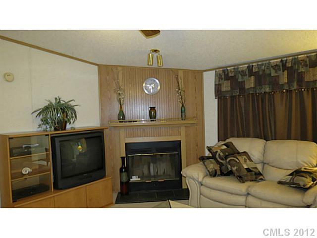1554 Branch Road York, SC 29745 - Photo 4 of 16 Gallery Image 4