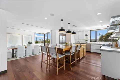 $7,799,000 | 2114 Manhattan Avenue, Hermosa Beach, CA 90254