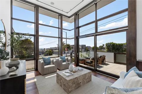 $7,799,000 | 2114 Manhattan Avenue, Hermosa Beach, CA 90254