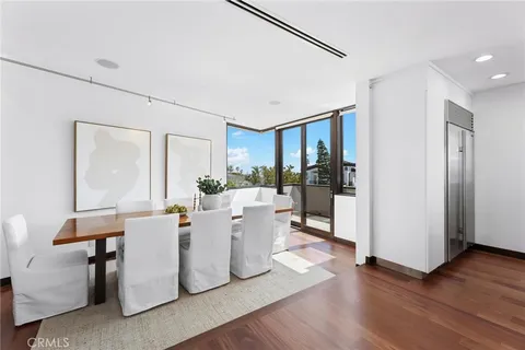 $7,799,000 | 2114 Manhattan Avenue, Hermosa Beach, CA 90254