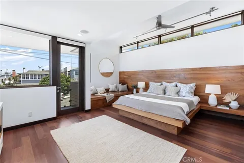 $7,799,000 | 2114 Manhattan Avenue, Hermosa Beach, CA 90254