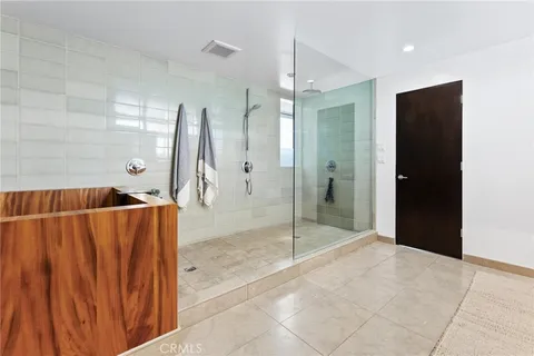 $7,799,000 | 2114 Manhattan Avenue, Hermosa Beach, CA 90254