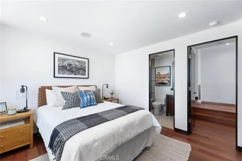 $7,799,000 | 2114 Manhattan Avenue, Hermosa Beach, CA 90254
