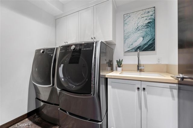 $7,799,000 | 2114 Manhattan Avenue, Hermosa Beach, CA 90254