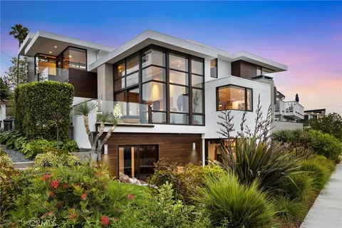 $7,799,000 | 2114 Manhattan Avenue, Hermosa Beach, CA 90254