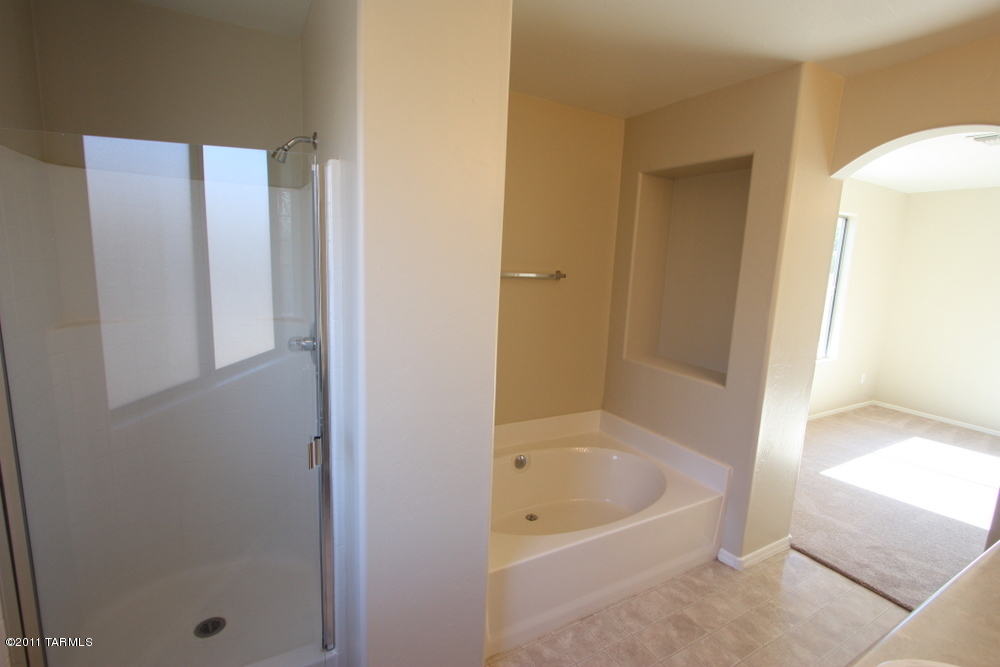 4523 South Valley Road Tucson, AZ 85714 - Photo 10 of 18