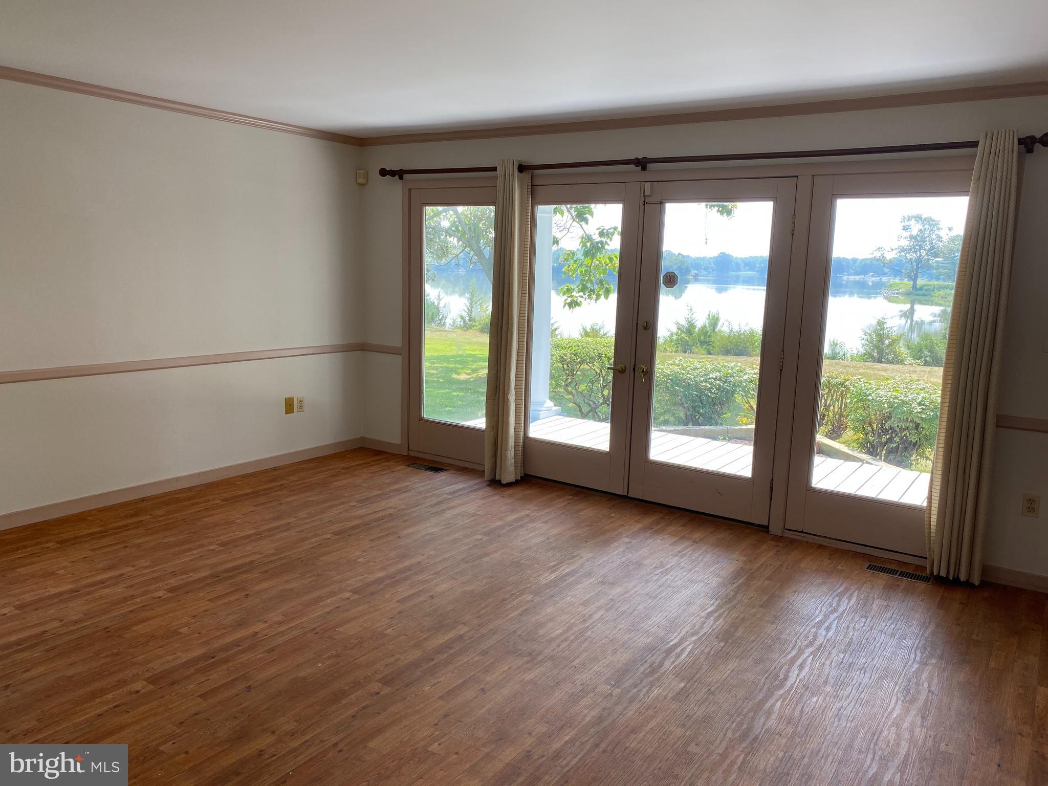 4699 World Farm Road Oxford, MD 21654 - Photo 25 of 64 First story BR with deck, dressing room and bath