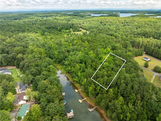 $169,000 | 1 Pinetree Road, Townville, SC 29689