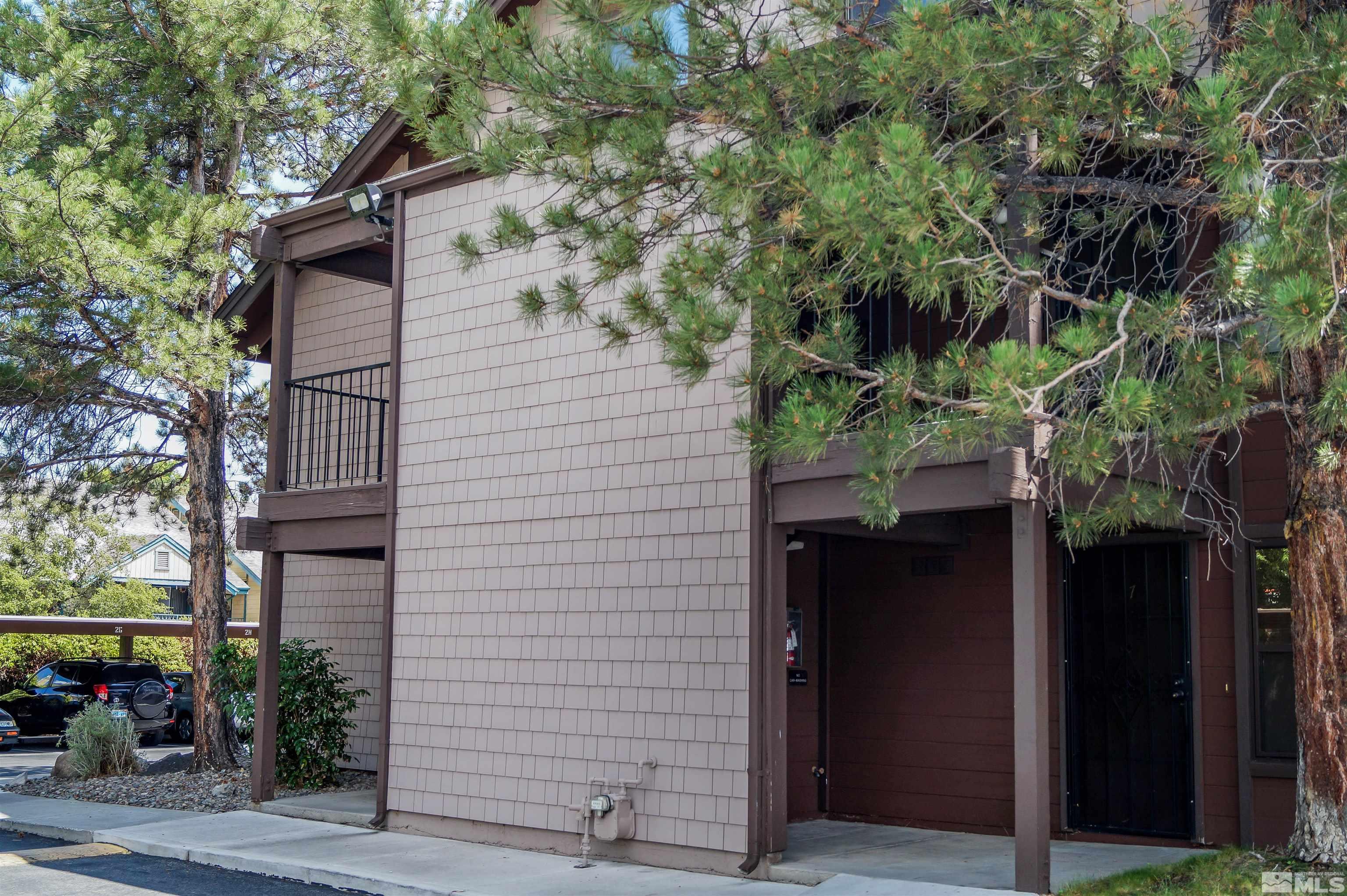 1465 East Peckham Lane, Unit 19 Reno, NV 89502 - Photo 3 of 35 Photo 3