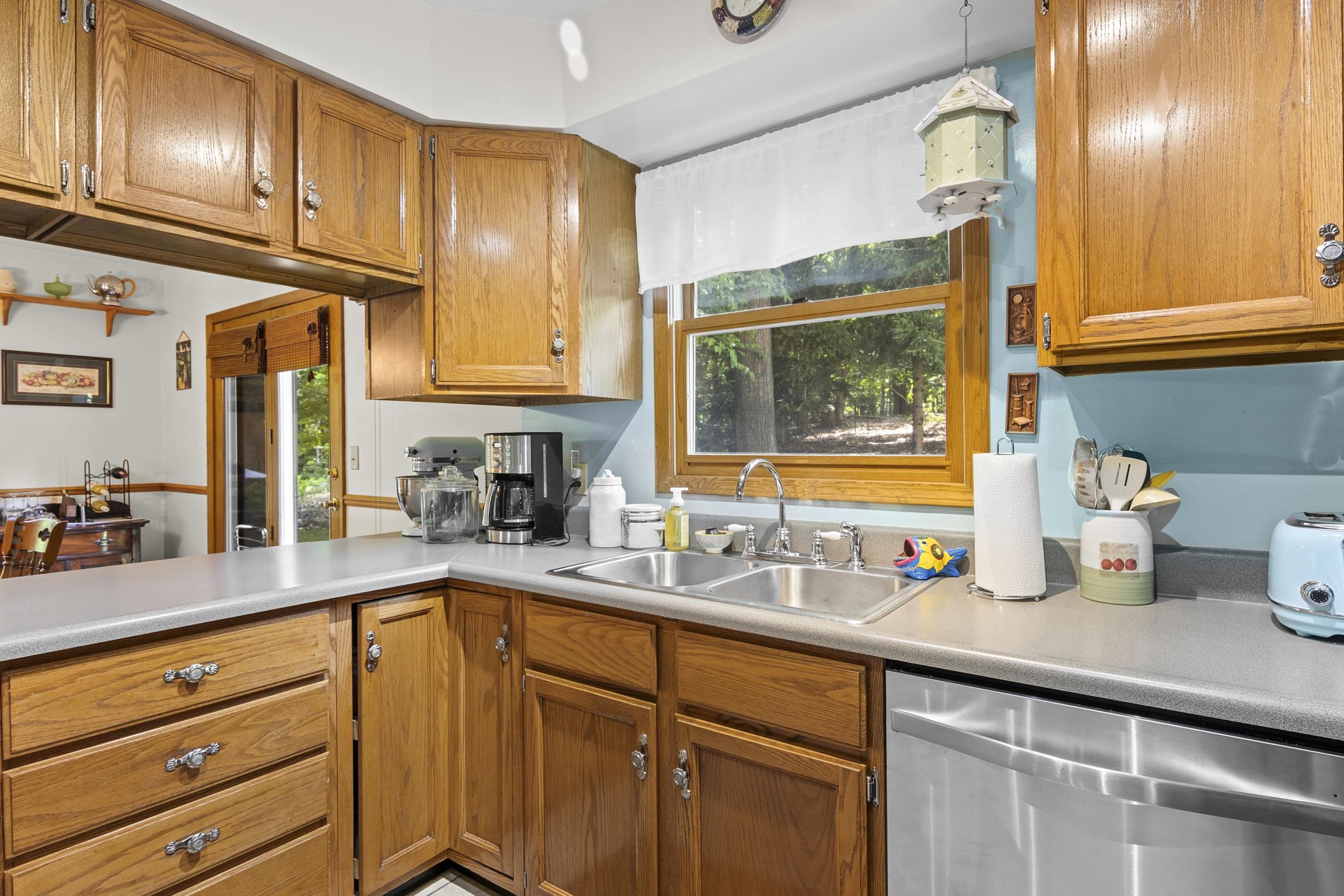 3645 Manchester Road Traverse City, MI 49686 - Photo 13 of 56