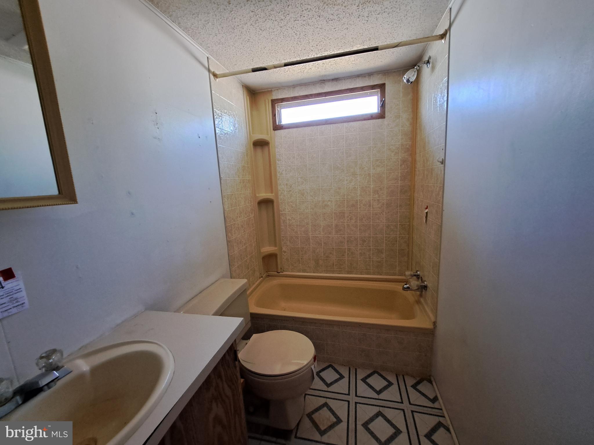 6706 Whiteley Road Hurlock, MD 21643 - Photo 25 of 44 Bathroom