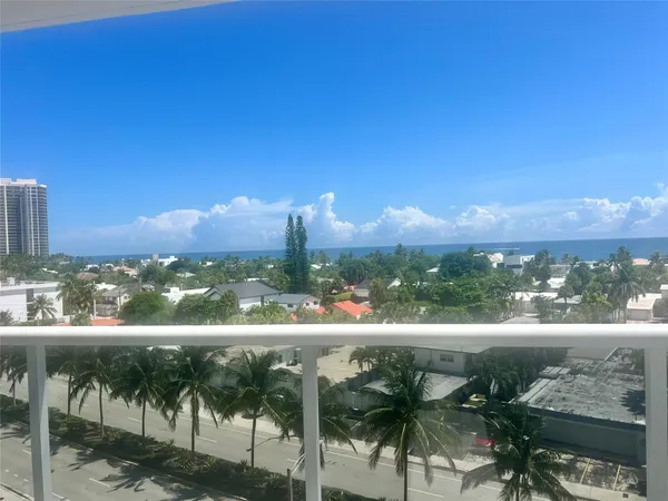 $409,000 | 2841 North Ocean Boulevard, Unit 802, Fort Lauderdale, FL 33308